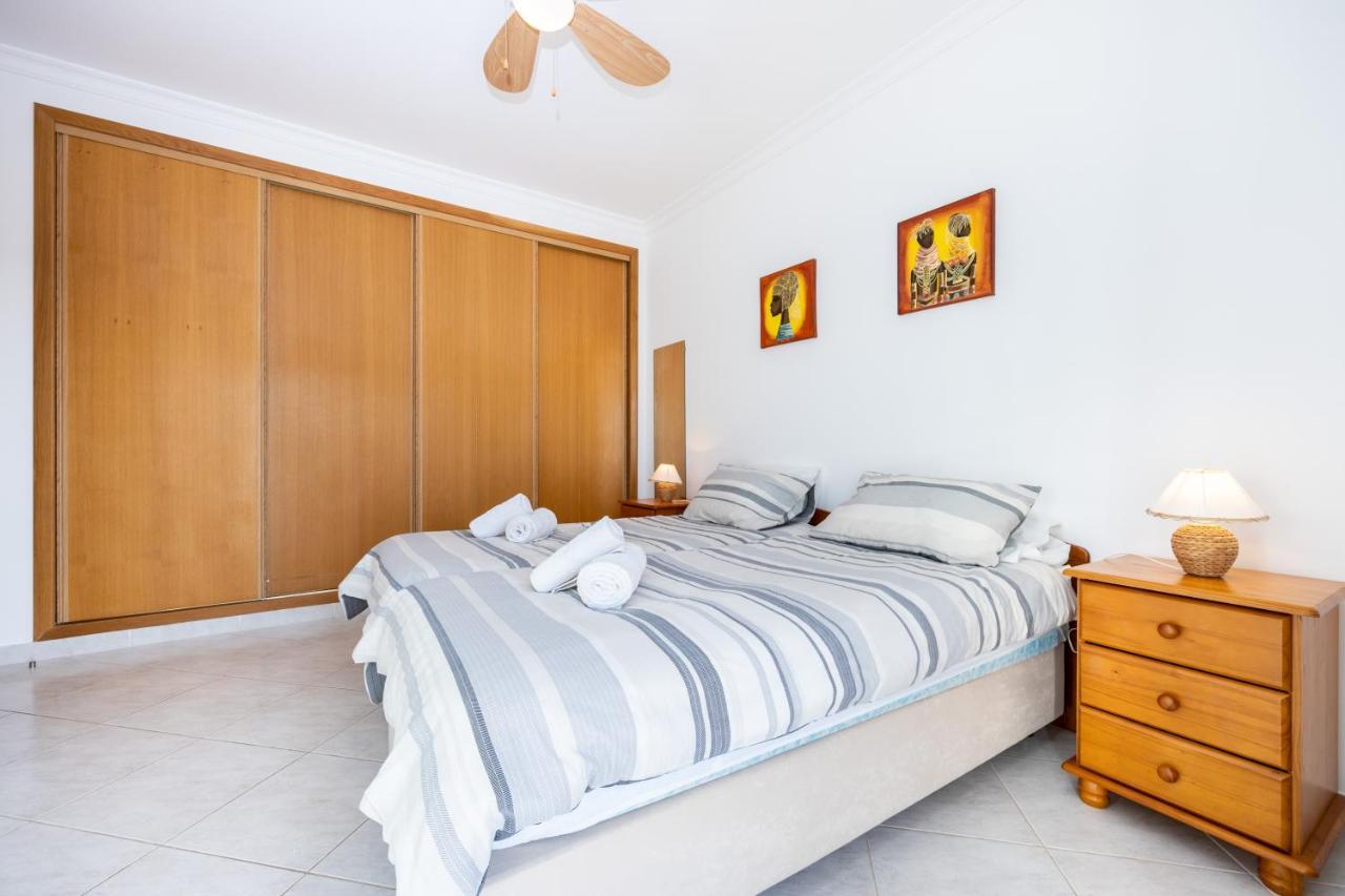 Appartement Bernies Folly à Armação de Pêra Extérieur photo